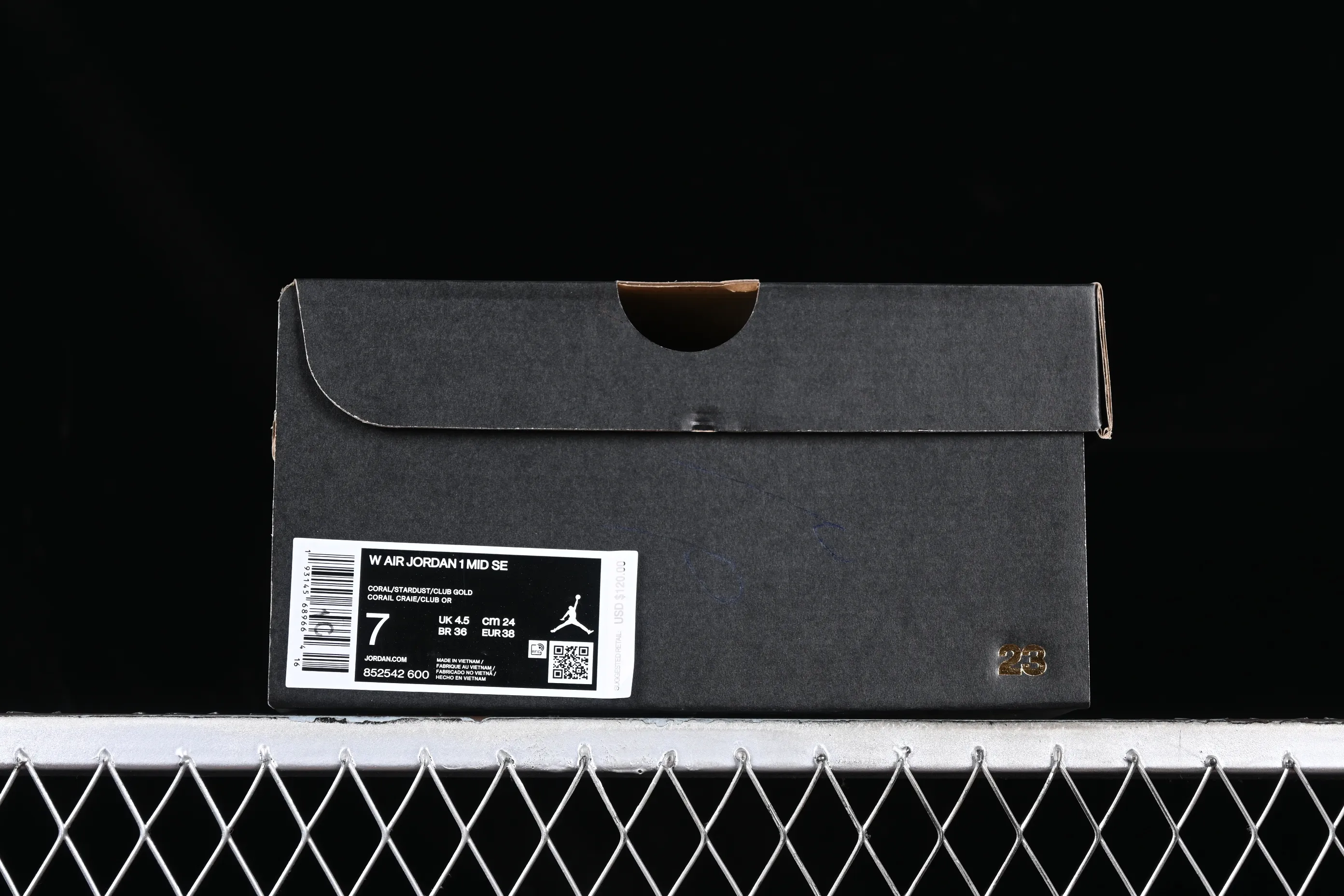 All categories Air Jordan Jordan series basketball shoes Air Jordan 1 Mid Air Jordan 1 Mid AJ1 Joe 1 coral gold dirty pink suede mid-top retro basketball shoes 852542-600